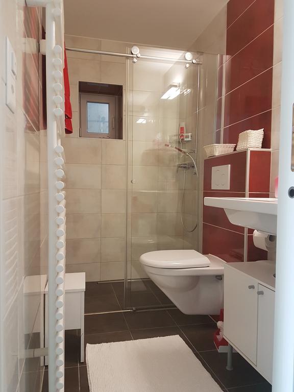 Appartement D'Hotes An Kaz La Crans-Montana Luaran gambar